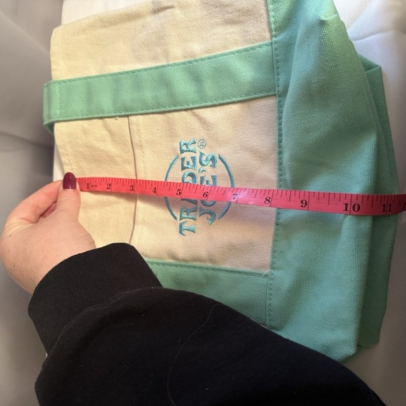 Trader Joe's Pastel Green Mini Canvas Tote Bags 2025 LIMITED EDITION NWT - Picture 12 of 13